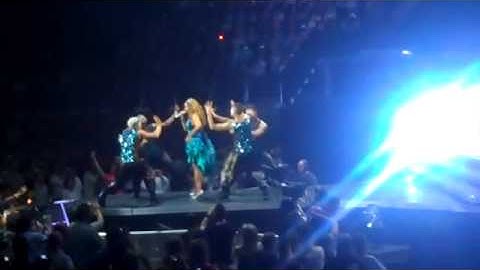 Leona Lewis - Forgive Me - The O2, London - 12 June 2010 - Labyrinth Tour