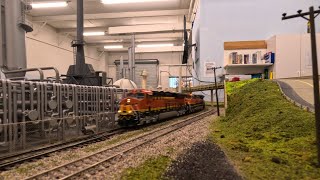 So Real It Looks Prototype! HO Scale BNSF Freight Trains Part 2
