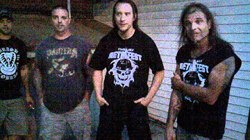 Metallic Onslaught: Dawn Of The Apocalypse Interview.3gp