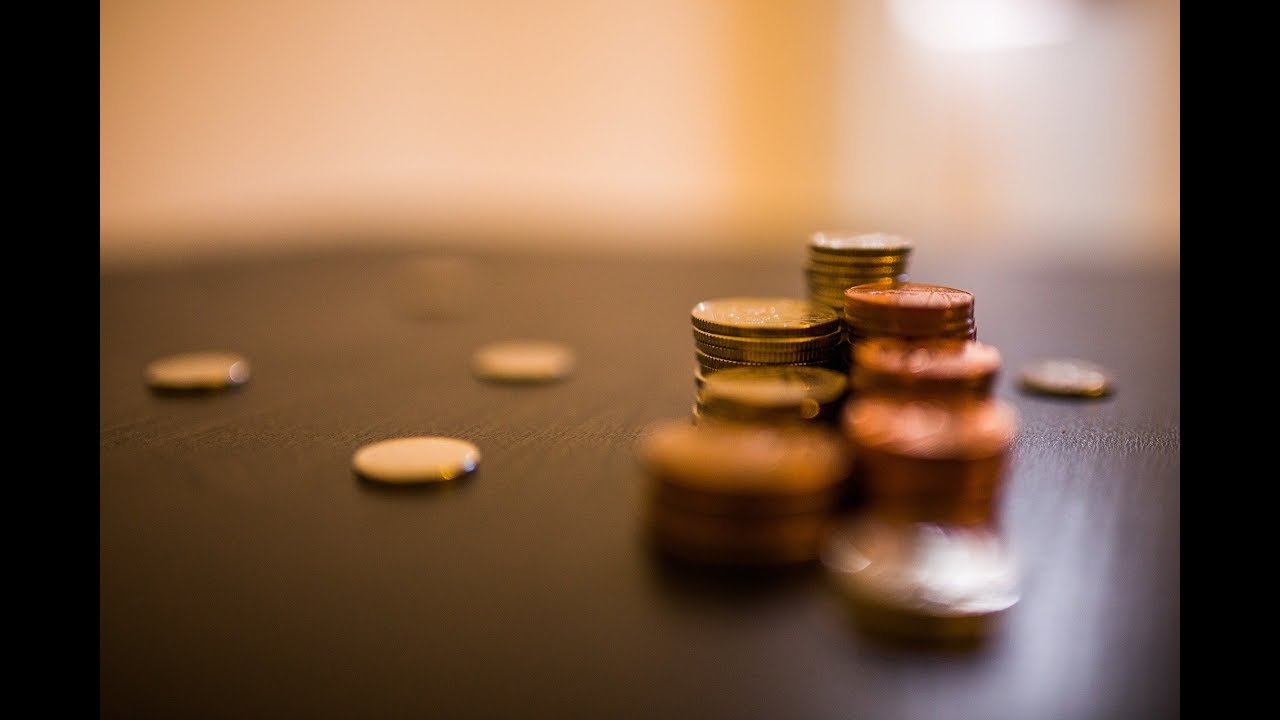 How does PS Audio determine retail pricing? 