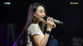 CINTA TAK HARUS MEMILIKI DIFARINA INDRA