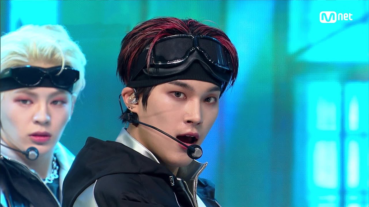 EVNNE(이븐) - Role Model #엠카운트다운 EP.819 | Mnet 231019 방송