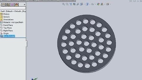 HOW TO MAKE CIRCULAR PATTERN HOLES IN SOLIDWORKS 2019 tutorial