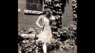 Vintage Photographs - Beautiful Women
