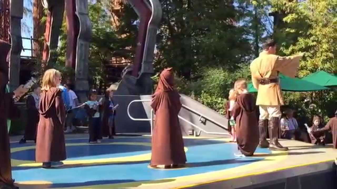 2014.11.15 Ivan gets training on his birthday