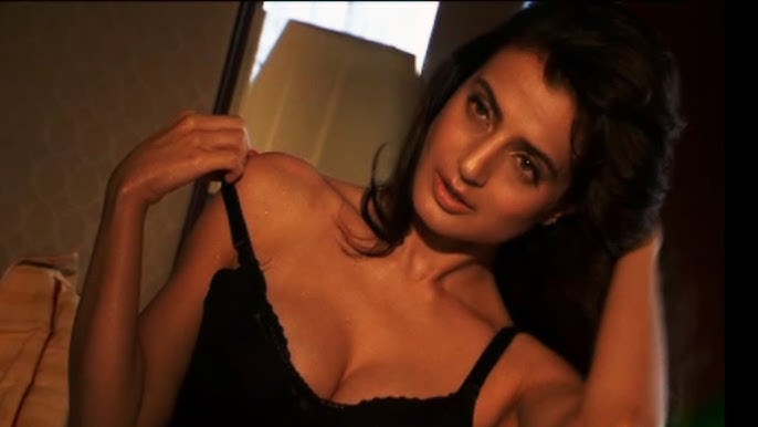 Homilador ayollarning insest pornosini tomosha qiling Oyoqlari orasidagi ayollarning fotosurati