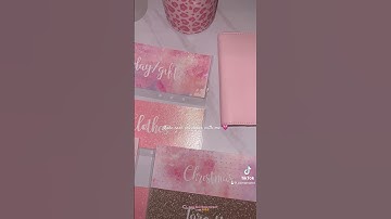 Making cash envelopes 💌 #smallbusiness #cashstuffing