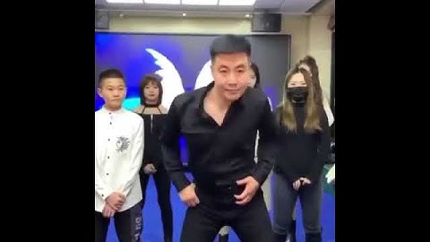 Epic Head Isolation Dance