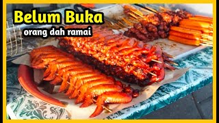 Dari seorang PEMUZIK beralih ke peniaga 'tepi jalan'.HABIS LICIN 300 ketul dalam masa 2 jam!!!