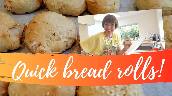 Quick homemade breadrolls - simple and tasty! (Usi...
