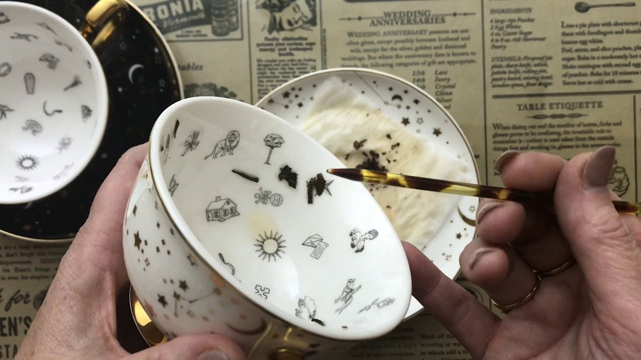 Weekly tea reading for 30th September, 2019. Fortune teller teacup by
