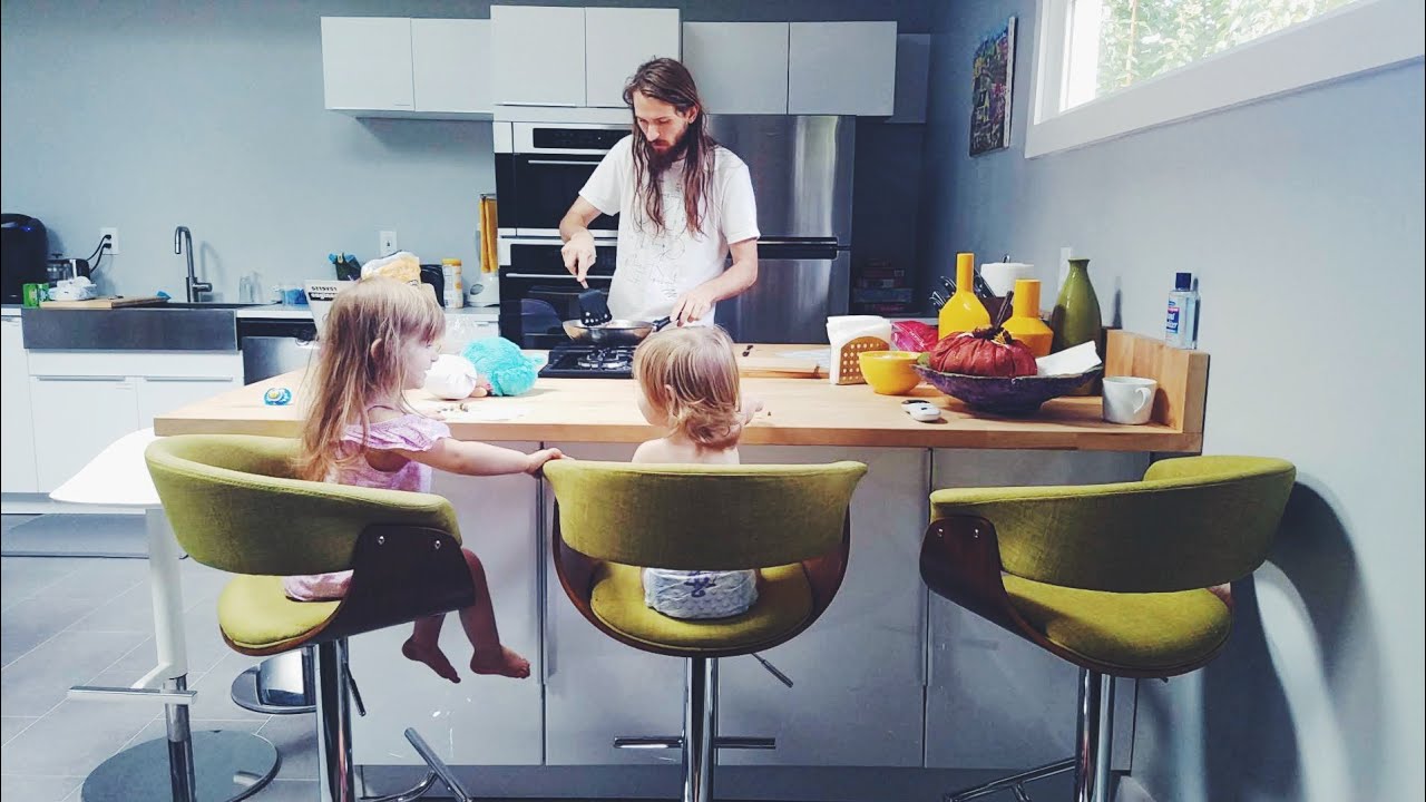 LUXURY AIRBNB in Greenville, SC | YEAH THAT GREENVILLE (Travel Vlog 3/14)