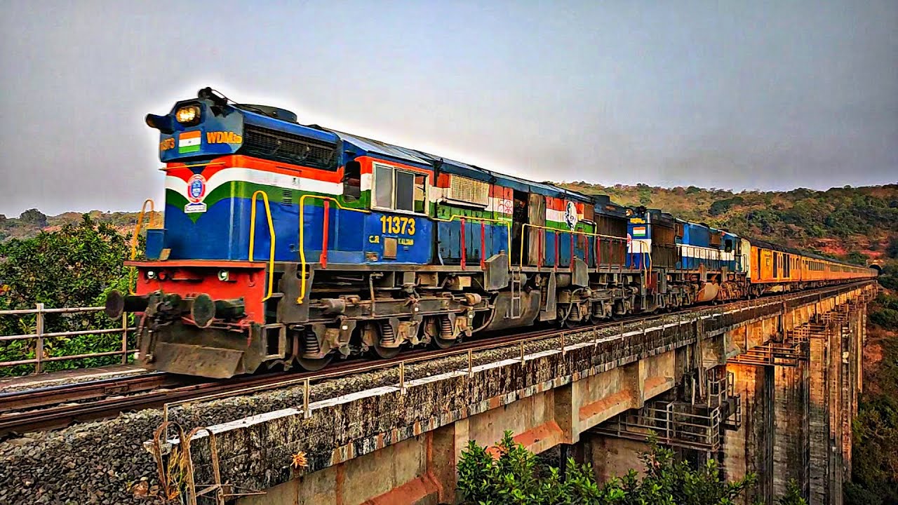 LHB Trains :: Tejas Express + Karmali Mumbai Special :: Pomendi Viaduct