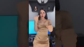Novinha Dançando Do Tiktok