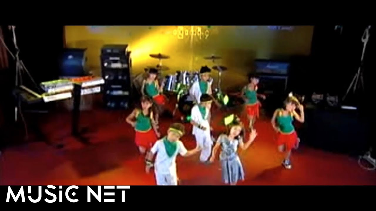 အေးမြဖြူ (Aye Mya Phyu) - တိုင်ပြောမယ် - ၂ [Official MV]