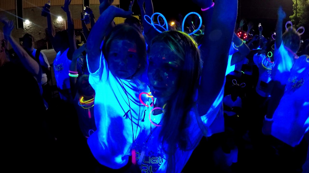 5K Blacklight Run With Princess Ella