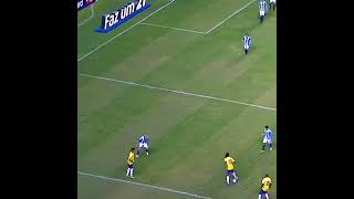 o melhor jogador Ronaldinho Gaúcho #shots #shortvideo