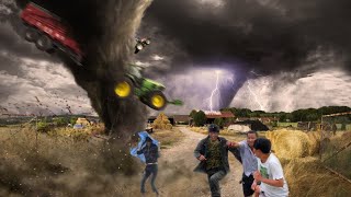 Abnormal Tornado hit  Philadelphia USA ! A deadly Tornado destroye everything in many parts of USA