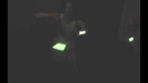 Glowsticking.com Stringing: Cleric December 04