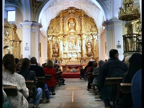 Rosario en Ávila por la unidad y la caridad entre los españoles