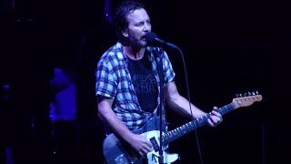 Pearl Jam 10-22-2013 Philadelphia PA Full Show Multicam SBD Blu-Ray