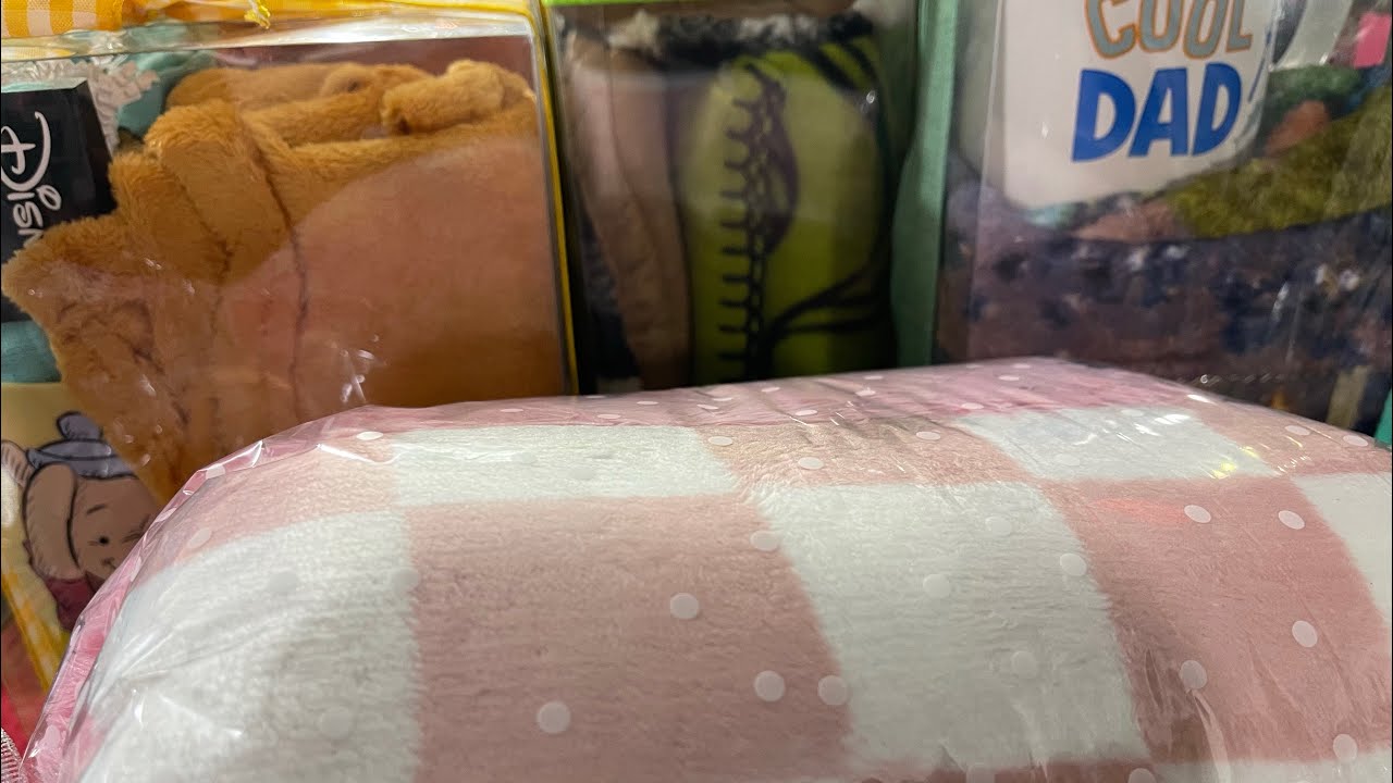 The Road To the Holidays || 4 Gift Ideas || Let’s Move Some Inventory || 