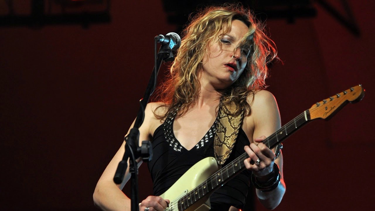 YouTube에서 Ana Popovic - Fearless Blues 보기 YouTube에서 Ana Popovic - Fearless Blues 보기