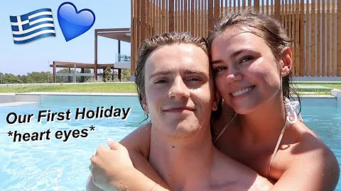 Getting Lit in Greece with my Boyfriend | Flossie