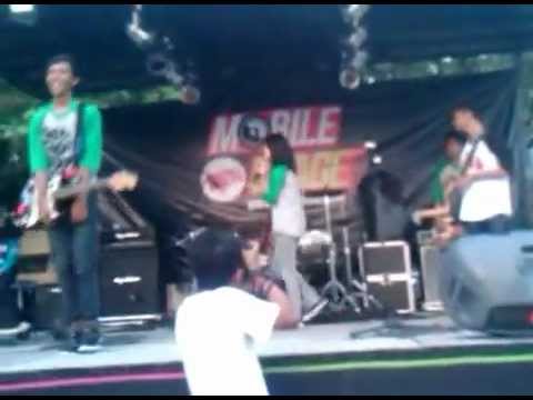 TITLE OF A  REGRET AT JAKCLOTH SUMMER FEST 2012
