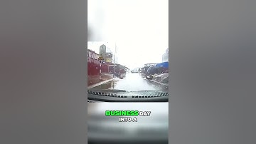 Tornado Terror  Chaos Unleashed in Vietnam Street