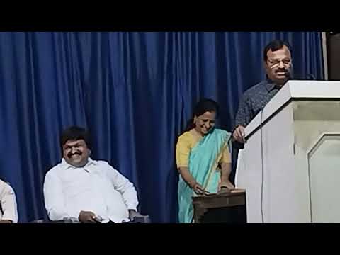नाट्यपरिषद करंडकाच्या प्राथमिक फेरीत पहिल्या दिवशी आठ एकांकिका सादर.