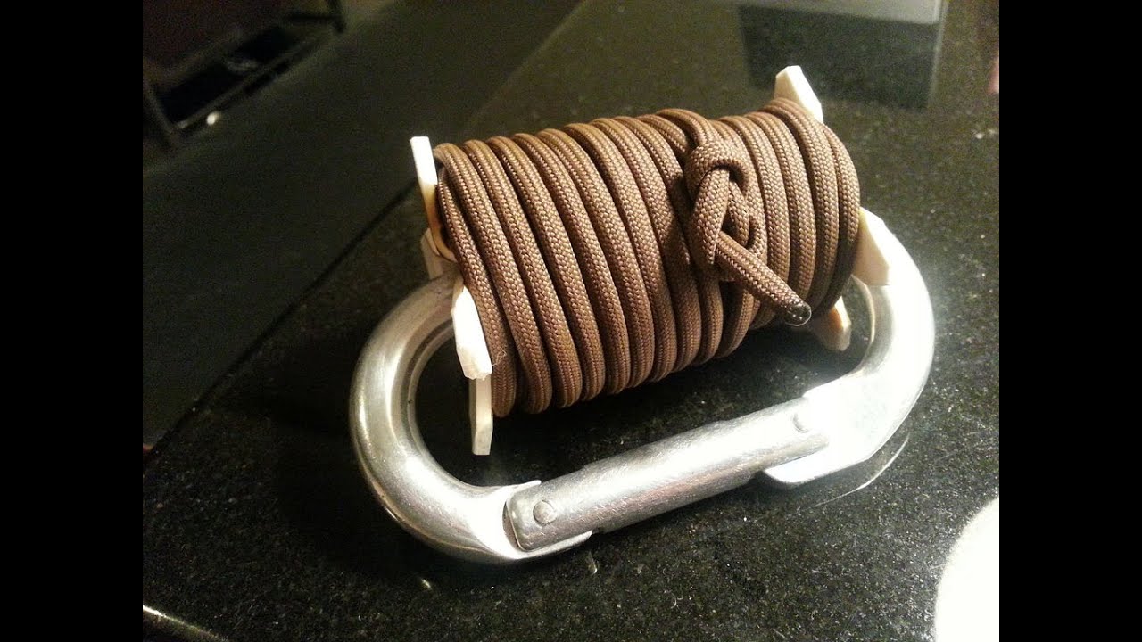 How to Build a Paracord Carabineer Spool 