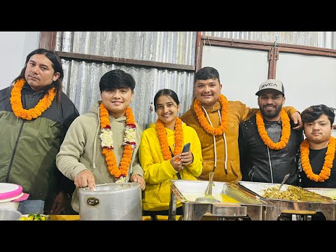 Food distribution for NEPAL SNEHI KAKH / SURESH LAMA