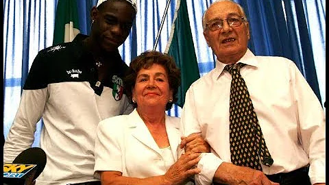 Quanto è alto Mario Balotelli?