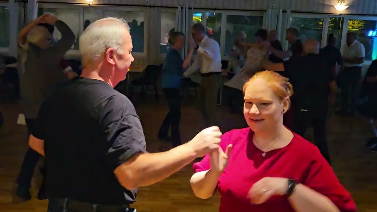 Av hela mitt hjärta med Vilhelm Johansen på tirsdagsdansen 12.12 Dansnytt Tor Nybakken