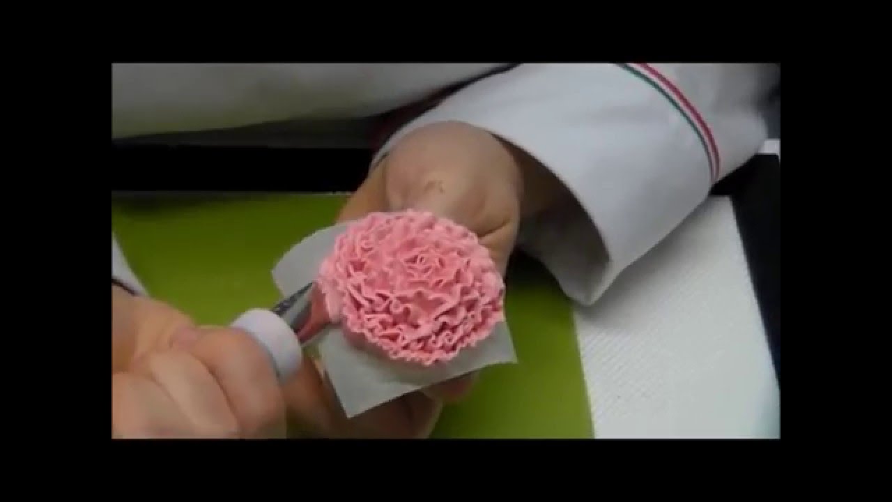 FIORI IN GHIACCIA REALE: Garofani by ItalianCakes