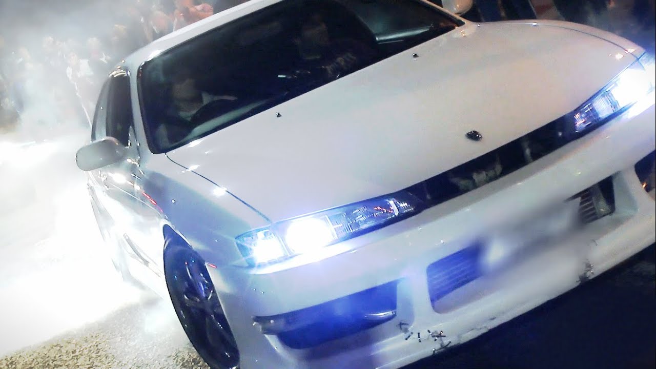 Nissan Silvia S14 - Burnout at Ace Café