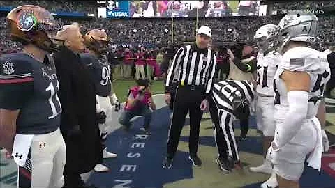 🏈🇺🇸 HISTORIC MOMENT! President Trump’s Coin Toss at the Army–Navy Game Goes Down in the History
