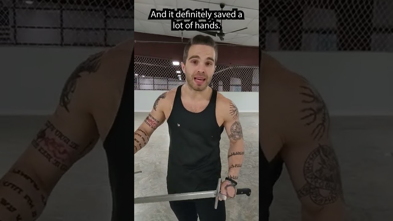 DON'T WANNA LOSE YOUR FINGERS?! The Messer 