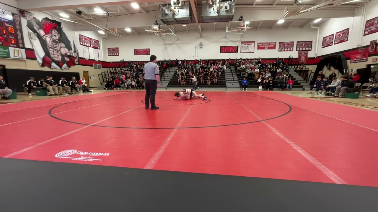 Clayton Ealy (McGuffey) vs. Jesse Huff (Waynesburg)