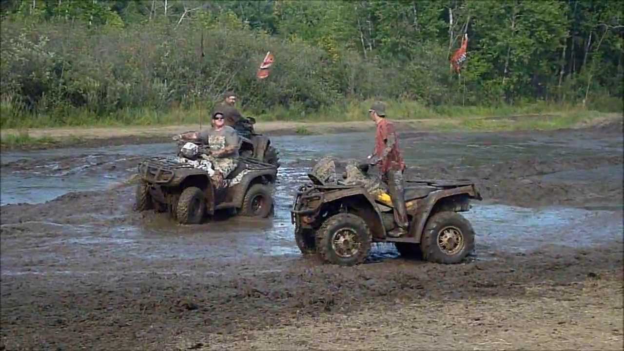 Muddin with ATV's - YouTube