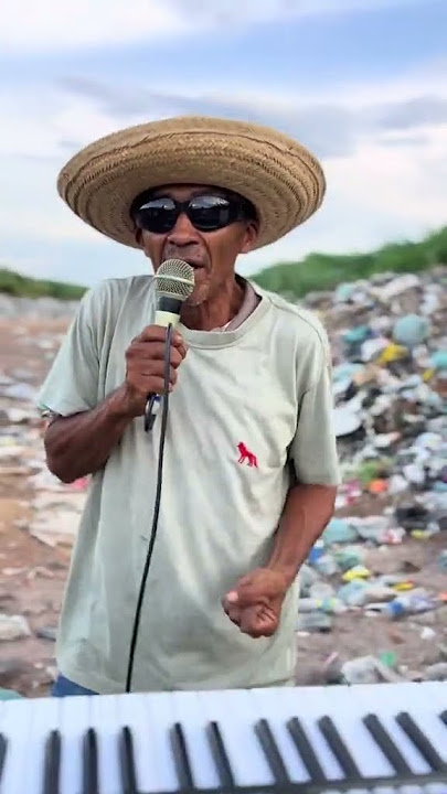 Aranha com aranha  #youtubeshorts  #piseiro #somodao #memes #hitdocarnaval