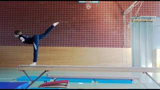 Balken P9 weiblich Turnen