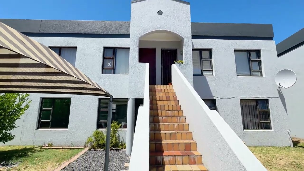 R950,000 | 1 Bedroom Apartment For Sale in Ferndale | RED2751