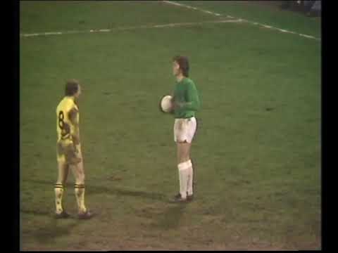 Fanion Eintracht Francfort 1975 - Vintage - Collection Fußball