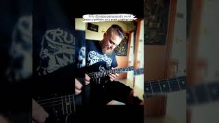 Iron Maiden - The writing on the walls solo. Live backing track courtesy of ‎@AërBass #ironmaiden