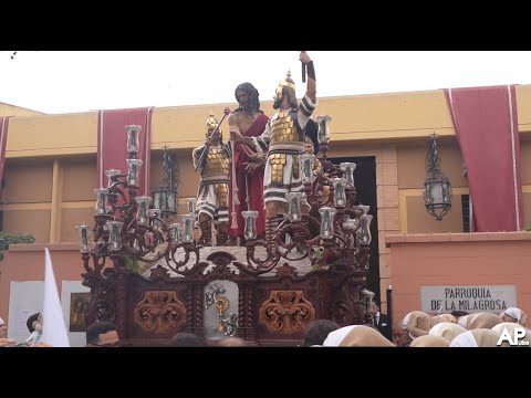 Hermandad Sacramental de Nuestra Señora de la Medalla Milagrosa y Cofradía de Nazarenos de Nuestro Padre Jesús de la Esperanza en el Puente del Cedrón, María Santísima del Rosario y San Juan Evangelista