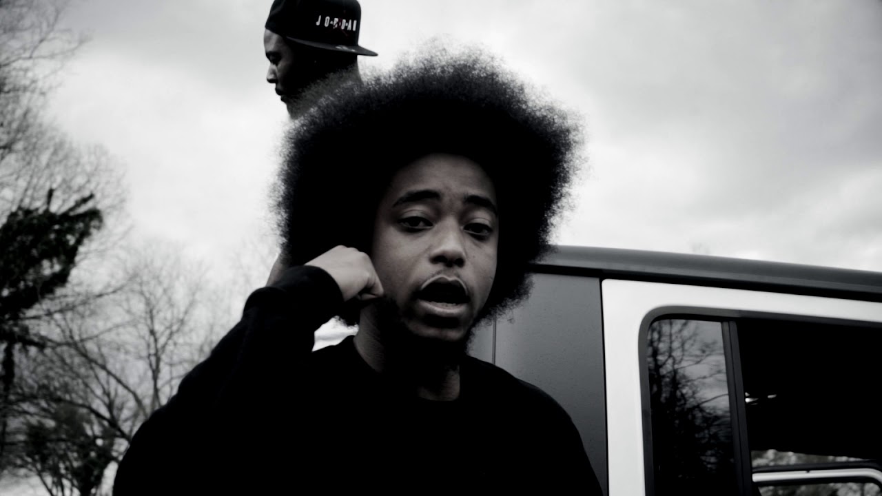 Rello Wit Da Beats - Hoe I'm Me (Official Music Video) - YouTube