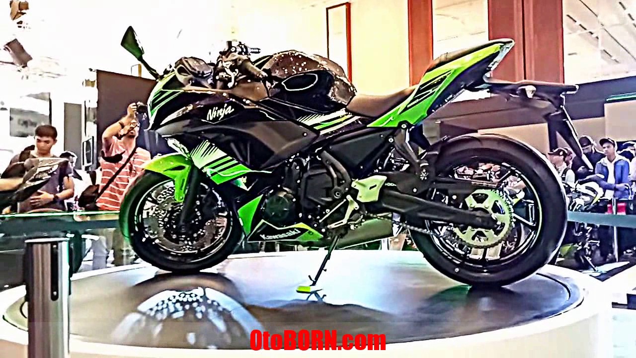 Kawasaki New Ninja 650 IMOS2016