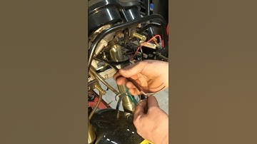 rewiring the start button for the Motogadet MO-Unit blue install on the 92 #ducati900ss